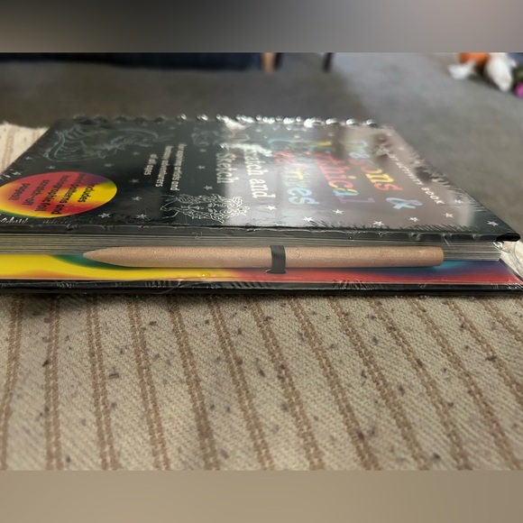 New. Sealed. Dragons & Mythical Creatures Scratch & Sketch Art Activity Book - Picture 2 of 3